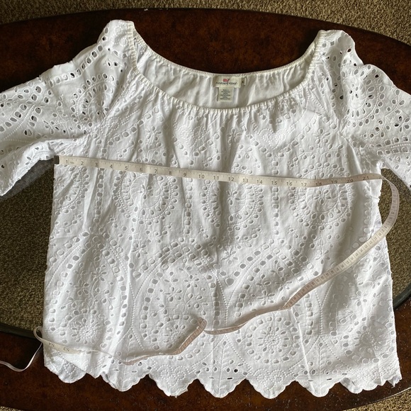 Vineyard Vines - White Lace embellished blouse - size XL - Picture 5 of 8
